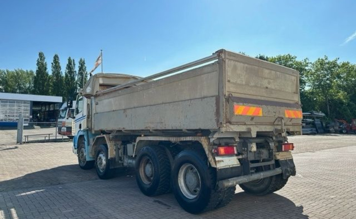 DAF 85.400 8x4 // euro 2 // Retarder // Three Way Side Tipper // Clean