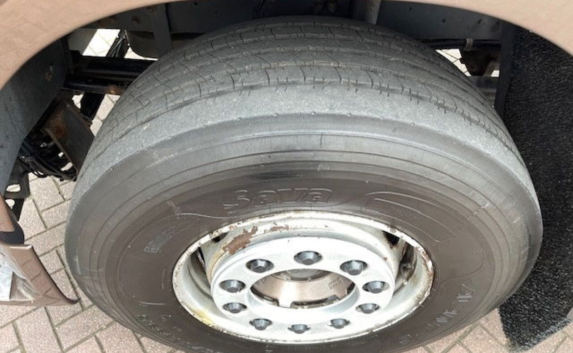 DAF XF 105.460 10 Wheels 28T 6x2 NL-Truck Euro 5