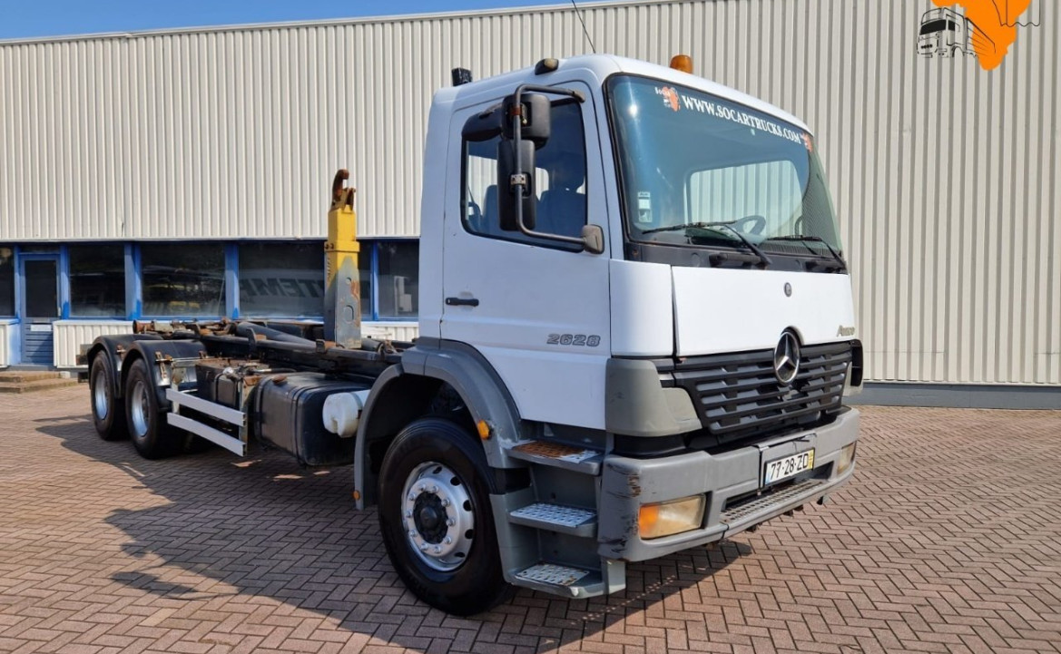 Mercedes-Benz Atego 2628 6x4 Euro 3 Manual Gear full steel suspension