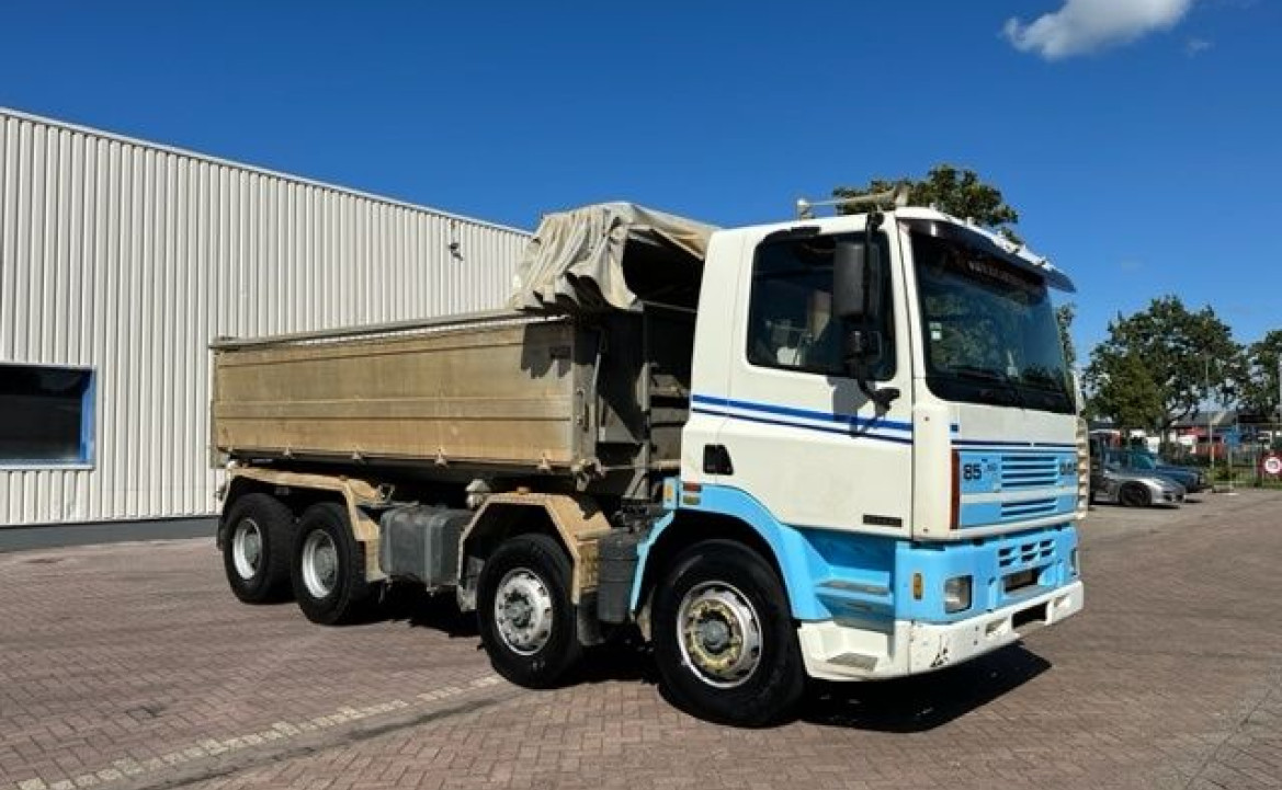 DAF 85.400 8x4 // euro 2 // Retarder // Three Way Side Tipper // Clean