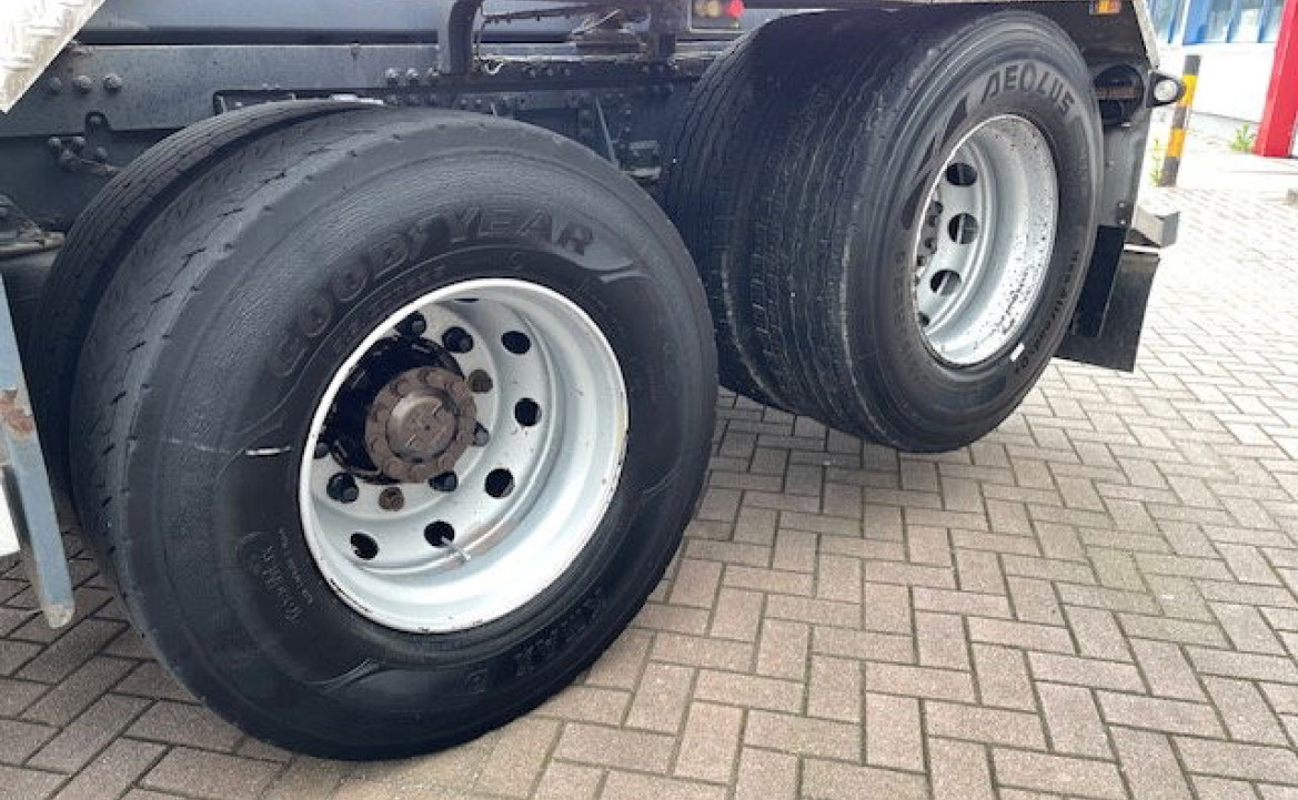 DAF XF 105.460 10 Wheels 28T 6x2 NL-Truck Euro 5